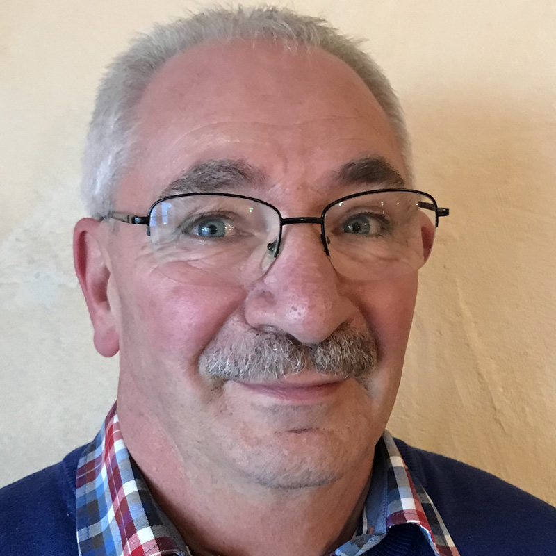  Bernhard Schumacher